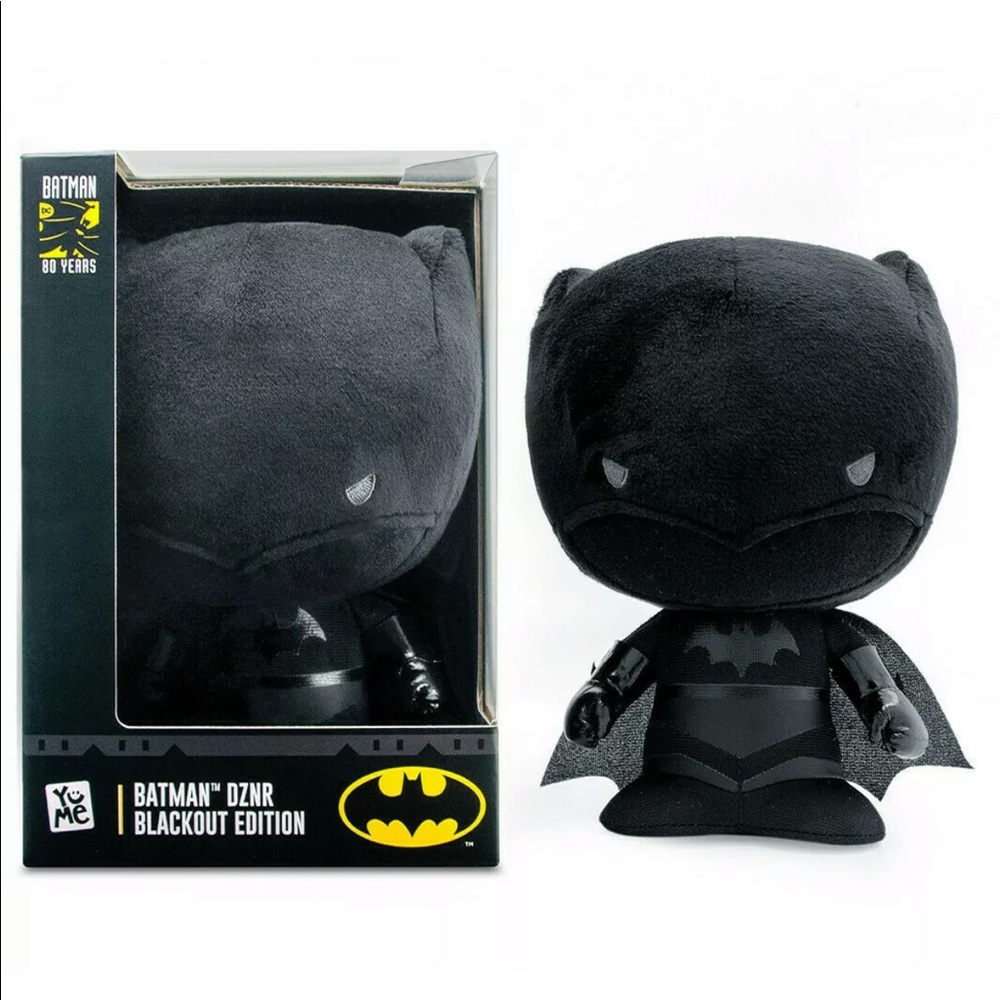 DC Comics DZNR Batman Plush Chibi Toy Figure